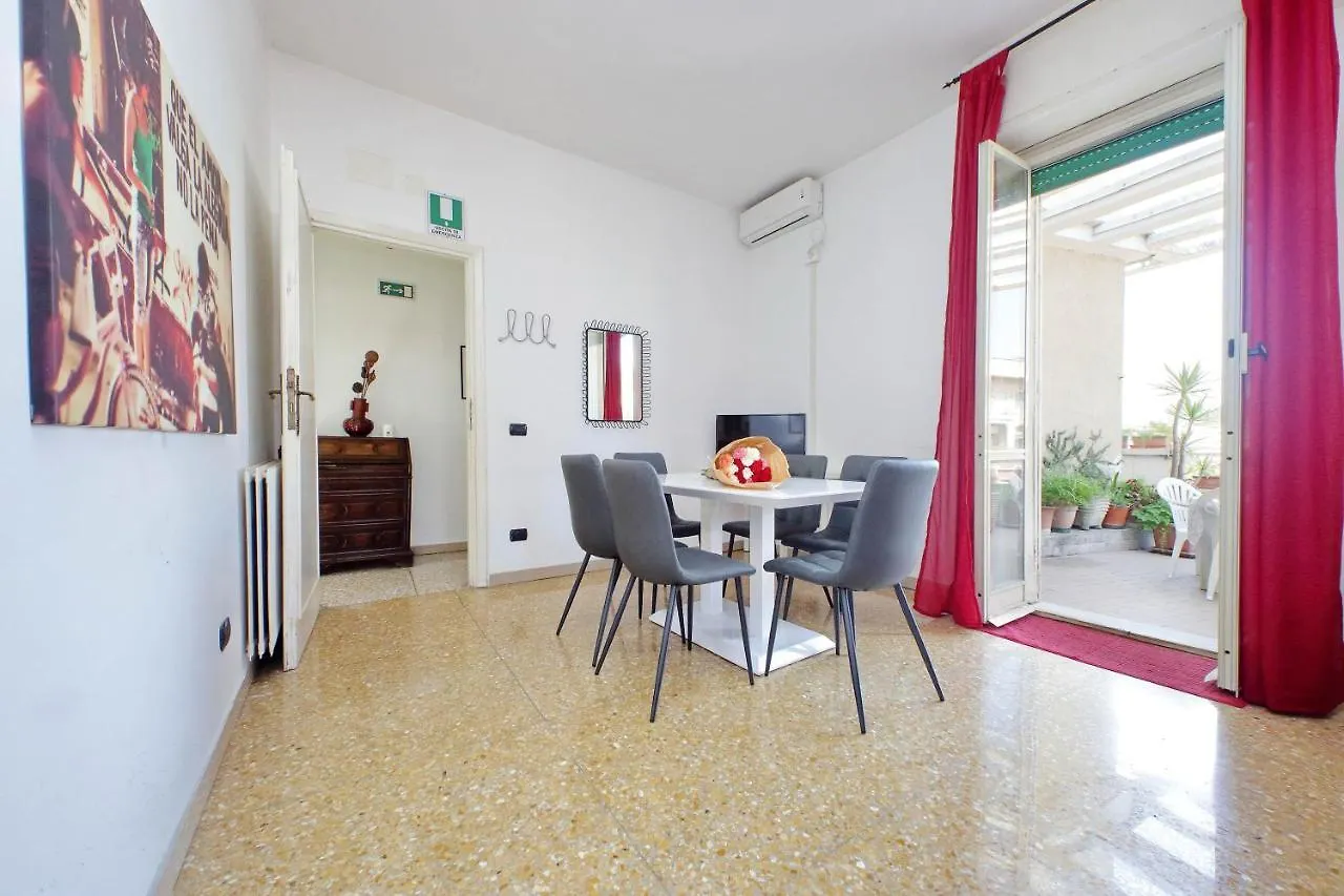 4Bnb - Teulada Terrace Apartment Rome 0*,